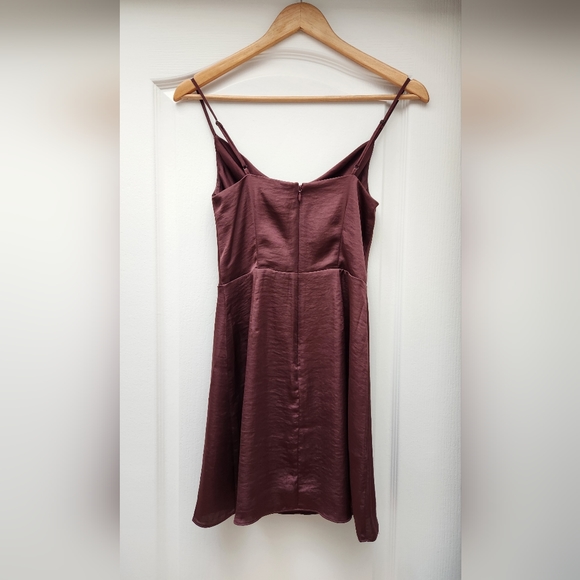 NWOT Sunday Best Dress - Picture 5 of 14